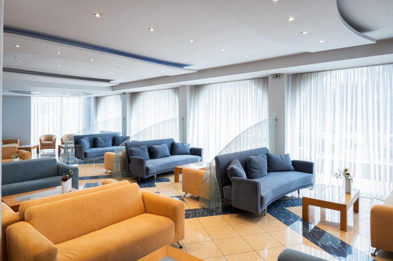 Kreoli Suites Glyfada Athens Ngoại thất bức ảnh