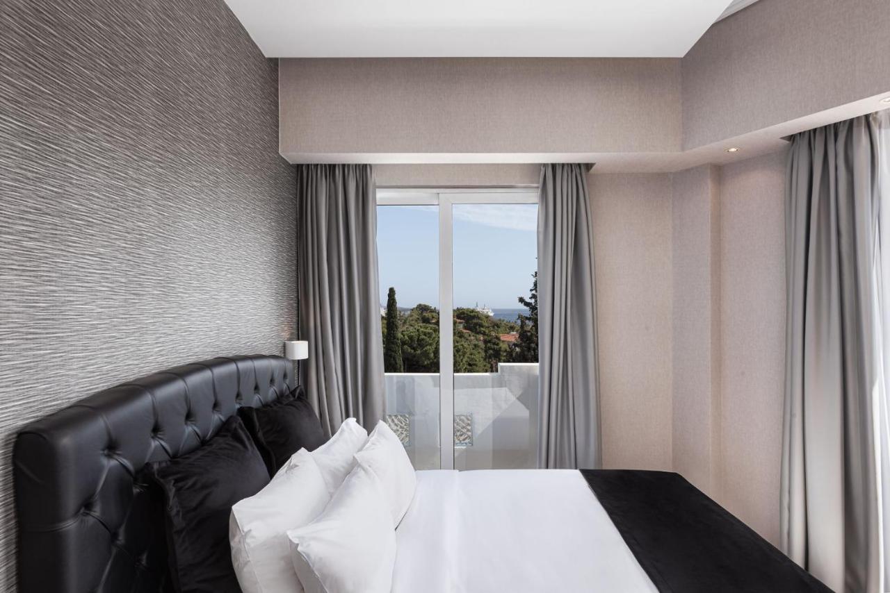 Kreoli Suites Glyfada Athens Ngoại thất bức ảnh