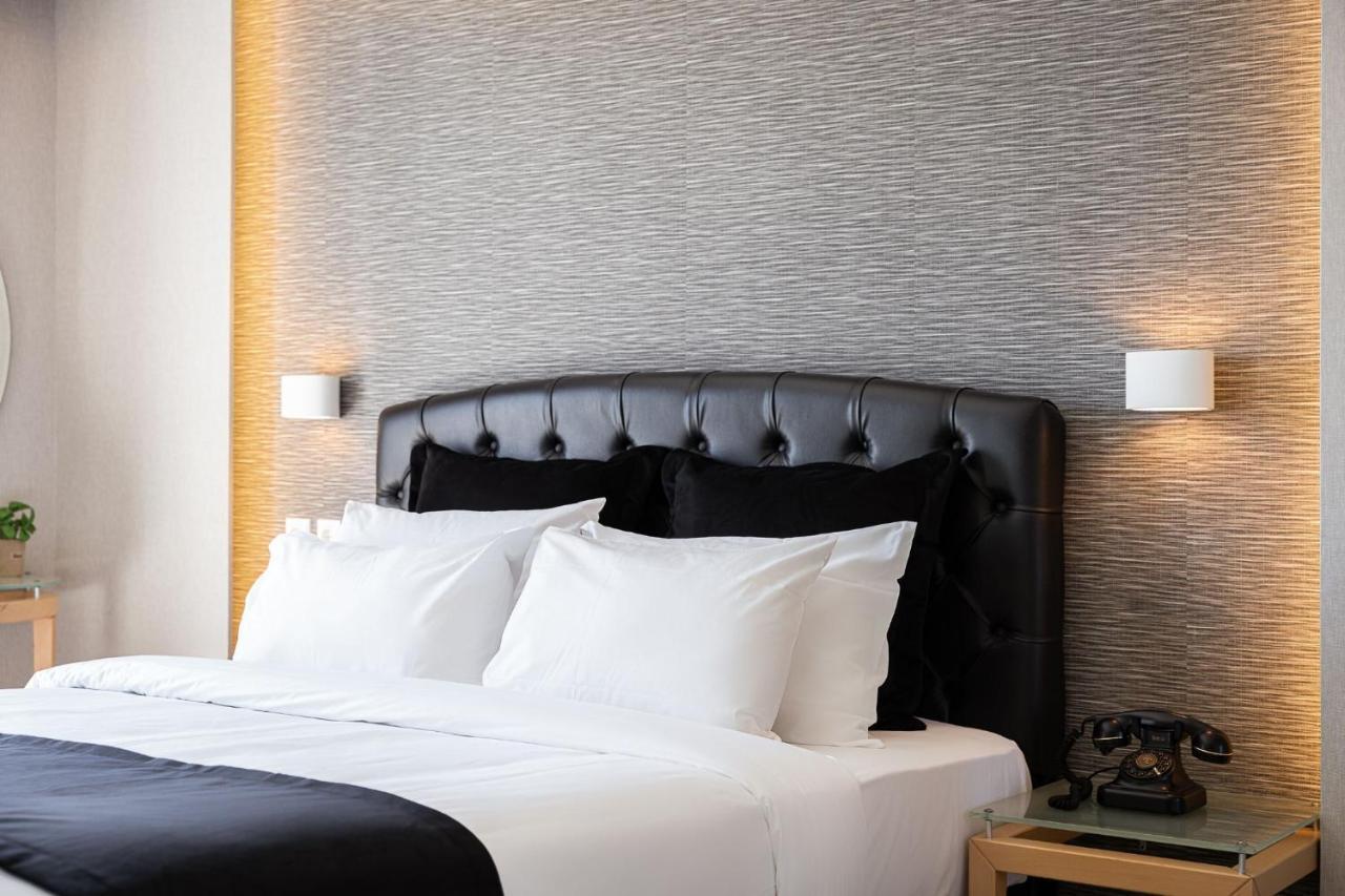 Kreoli Suites Glyfada Athens Ngoại thất bức ảnh